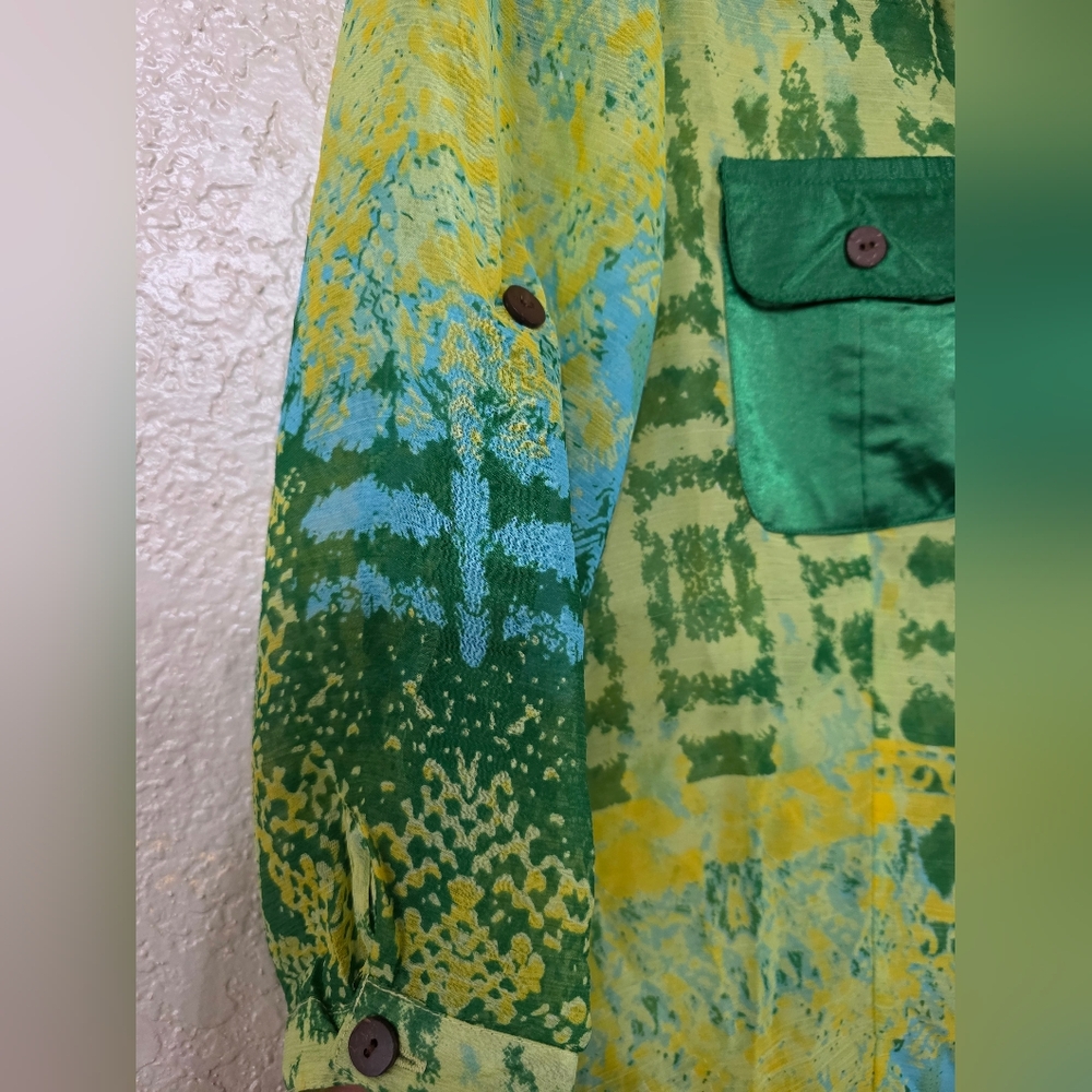 Shoreline Vibrant Green and Yellow Patterned Blouse - Picture 6 of 8